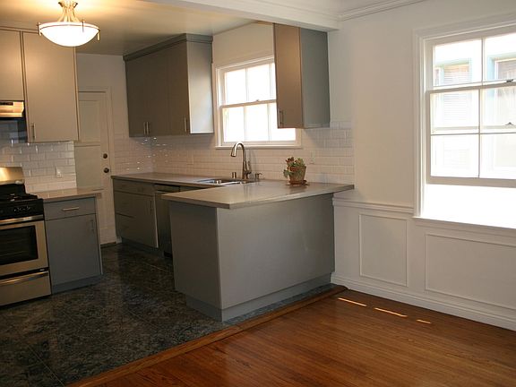 Kitchen & Dining Room