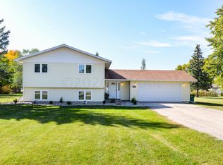 5421 32nd St S, Frontier, ND 58104