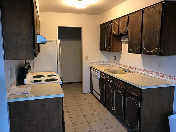 4th image of 1604 X St APT 8