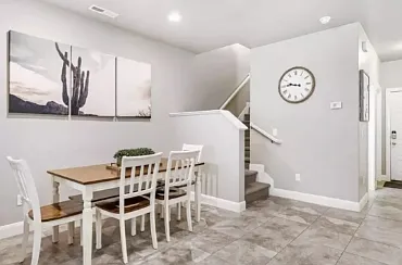 1887 E Casa Ln — Photo 4