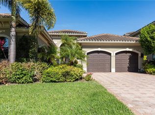 3979 Bering Ct, Naples, FL 34119