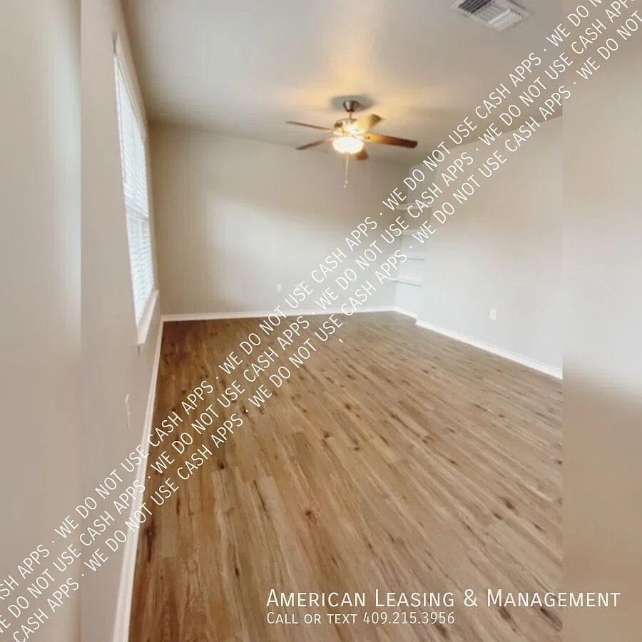 2-Bedroom 1-Bath Duplex Unit in Central ISD! — Photo 4
