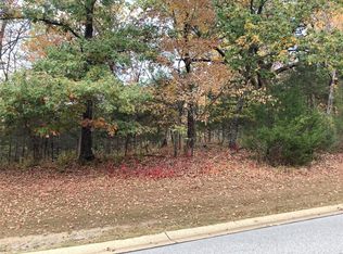 1339 Wings Rd, Saint Albans, MO 63073