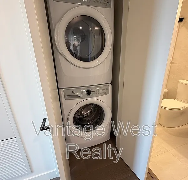 3700 Capozzi Rd #1501 — Photo 5