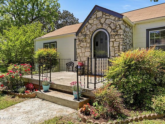 5th image of 5417 Jacksboro Pike