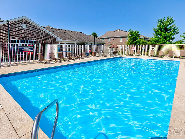 Trotters Pointe — Photo 16