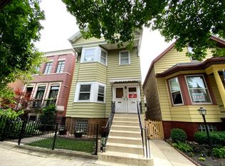 1447 W Henderson St #3, Chicago, IL 60657