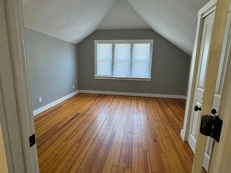 405 S Ellis St — Photo 7