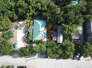48 Transylvania Ave, Key Largo, FL 33037
