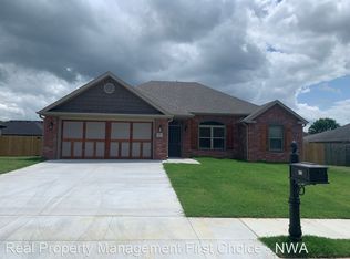475 Wagon Trl, West Fork, AR 72774