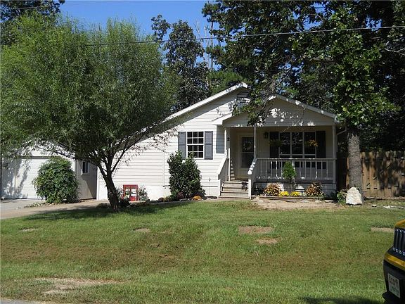 2nd image of 2 McManigal Ln