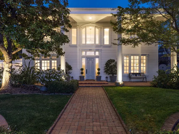 389 Saint Andrews Drive, Napa, CA 94558