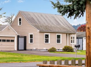 2403 34th Ave, Longview, WA 98632