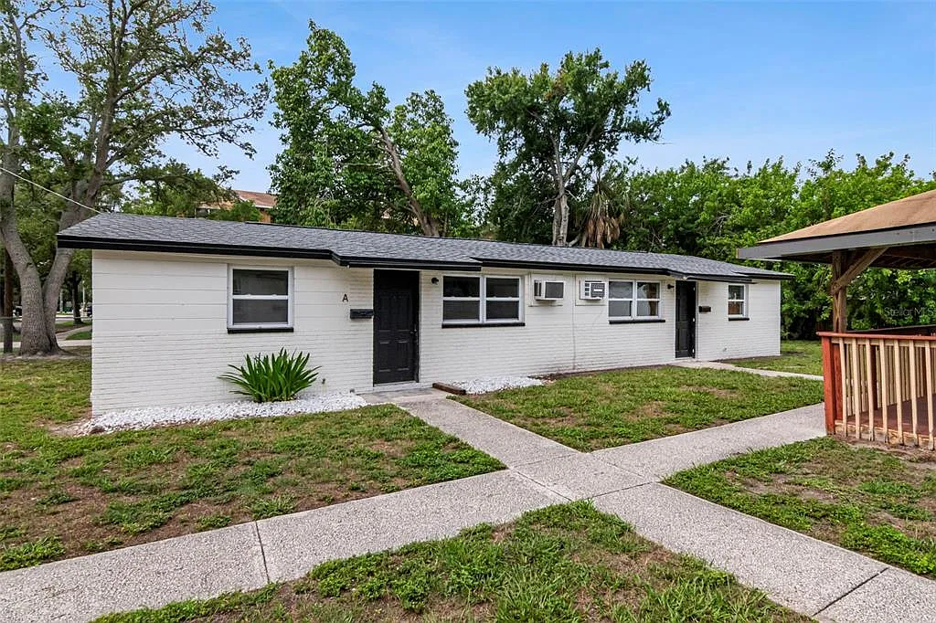 2 bed, 1.0 bath, 650 sqft, $1,650 — Photo 2