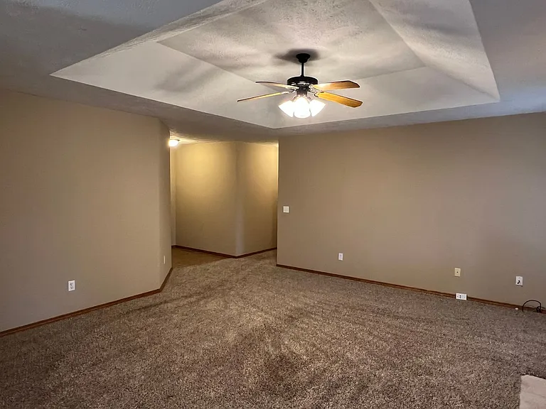 3109 W Morningside St — Photo 4