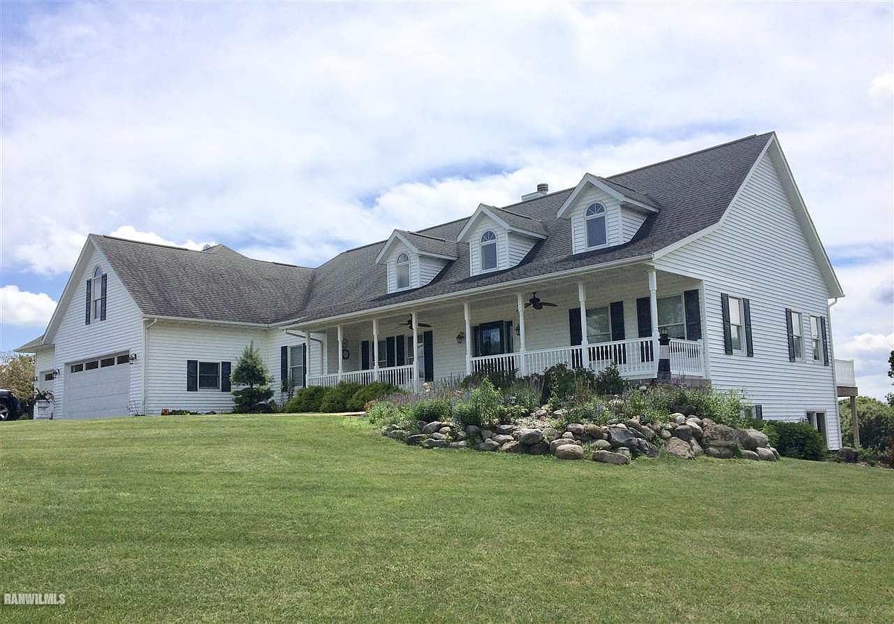 2549 Cottage Hill Dr, Lanark, IL 61046 Zillow