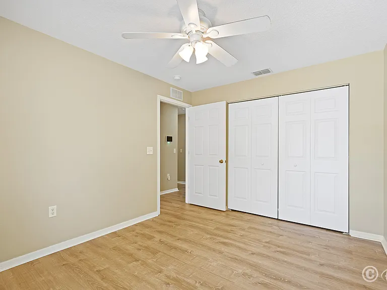 2106 Pleasant View Ave — Photo 22