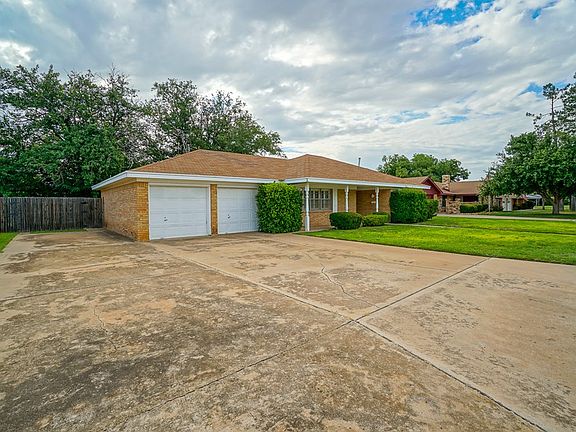 3rd image of 2604 Northrup Dr