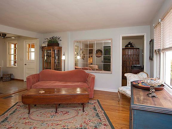 2nd image of 162 Park Hill Ave