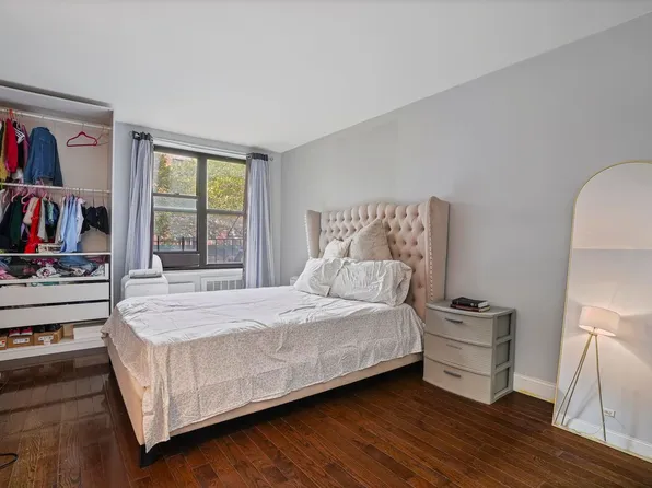 1200 East 53rd Street image 6 of 10