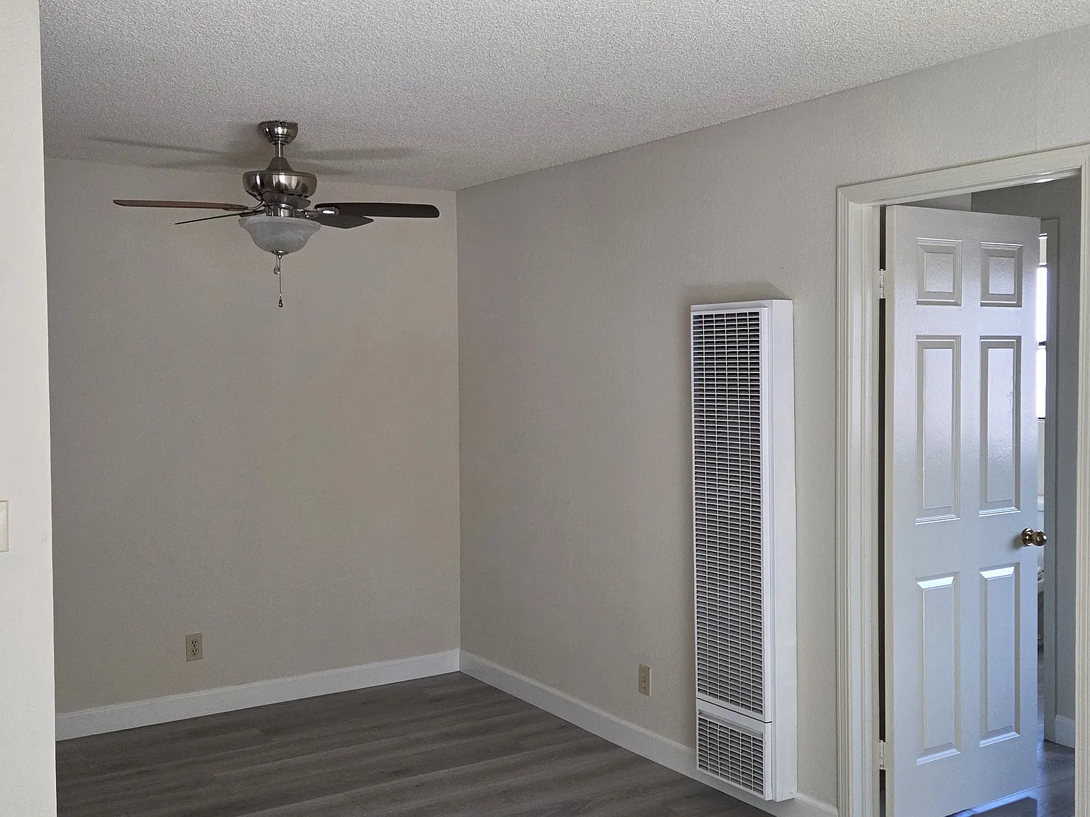 1 bed, 580 sqft, $1,895 — Photo 2