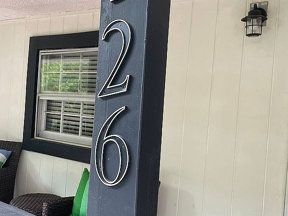 3rd image of 126 Maple Dr