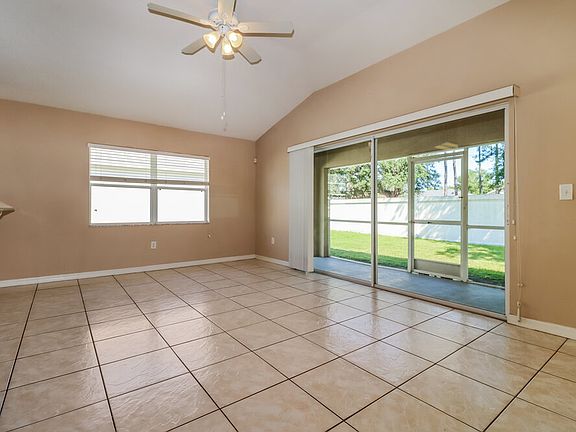 5th image of 12031 Butler Woods Cir