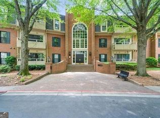 25104 Plantation Dr NE, Atlanta, GA 30324
