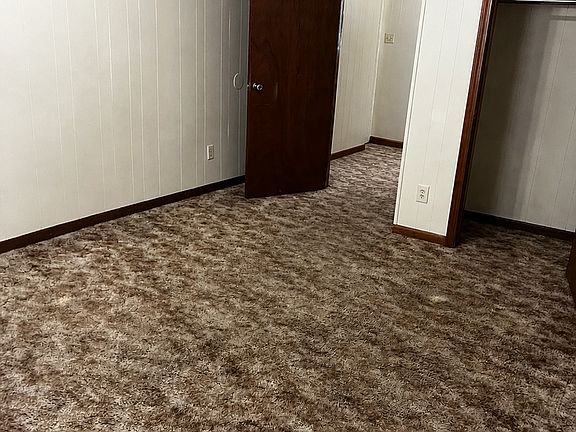 5th image of 401 Chestnut St #411