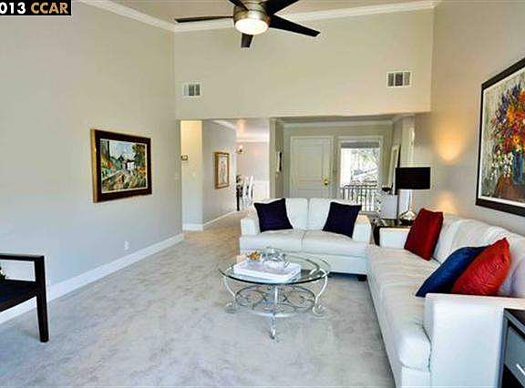 3rd image of 3520 Rossmoor Pkwy APT 5