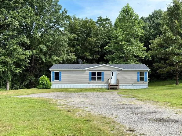 10231 Autumn Rd, Cadet, MO 63630