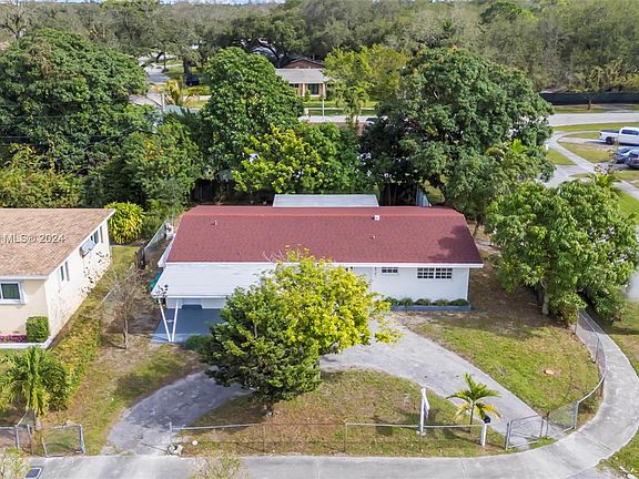 2nd image of 18741 NW 17th Ct