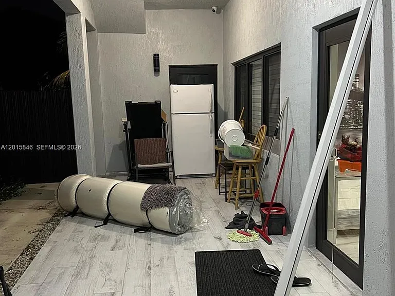 1720 NW 110th Ter — Photo 32