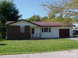 312 E Anderson St, Seymour, MO 65746