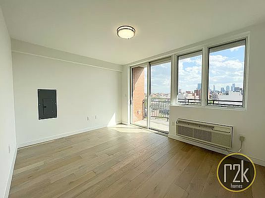 3rd image of 28-16 21st St #702