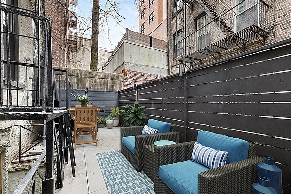 Rented by REAL New York | media 4