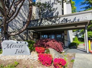 2500 81st Ave SE APT 105, Mercer Island, WA 98040