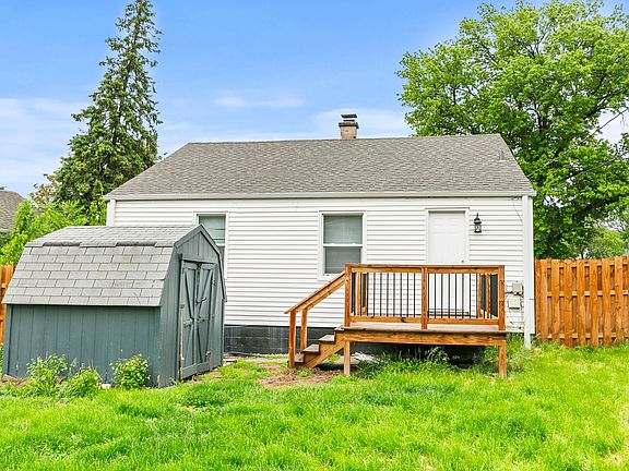 5th image of 4841 Pierce St