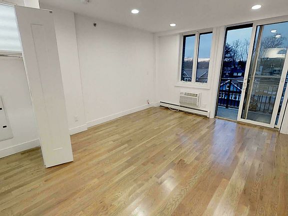 5th image of 1000 Ocean Ave #6B