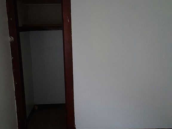 5th image of 184 Olympic Ave