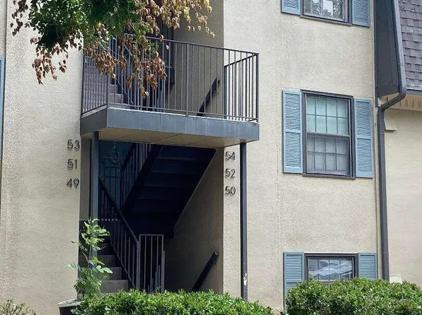 54 Monet Ct NW, Atlanta, GA 30327