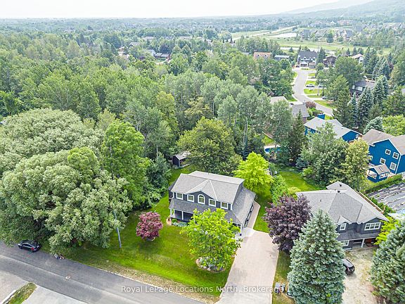 3rd image of 110 Liisas Ln