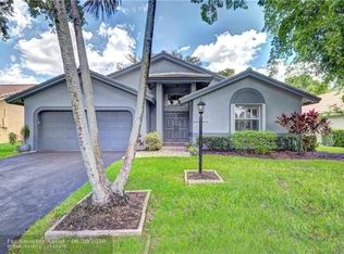 10319 NW 48th Ct, Coral Springs, FL 33076