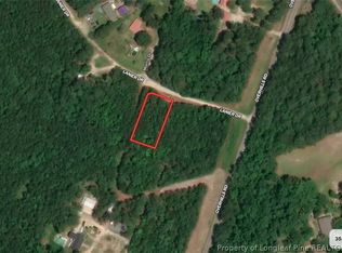 4 Lanier Dr, Spring Lake, NC 28390