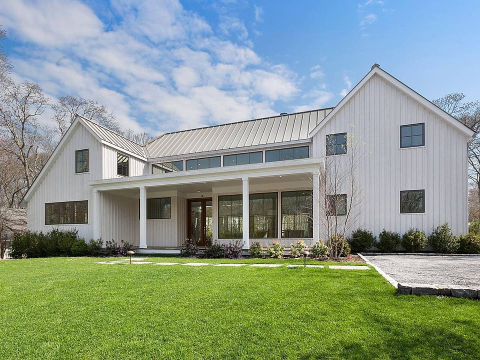 74 Hillside Dr E, Sag Harbor, NY 11963 Zillow