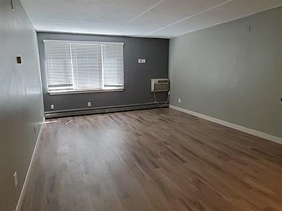 4th image of 3512 Bryant Ave S APT 101