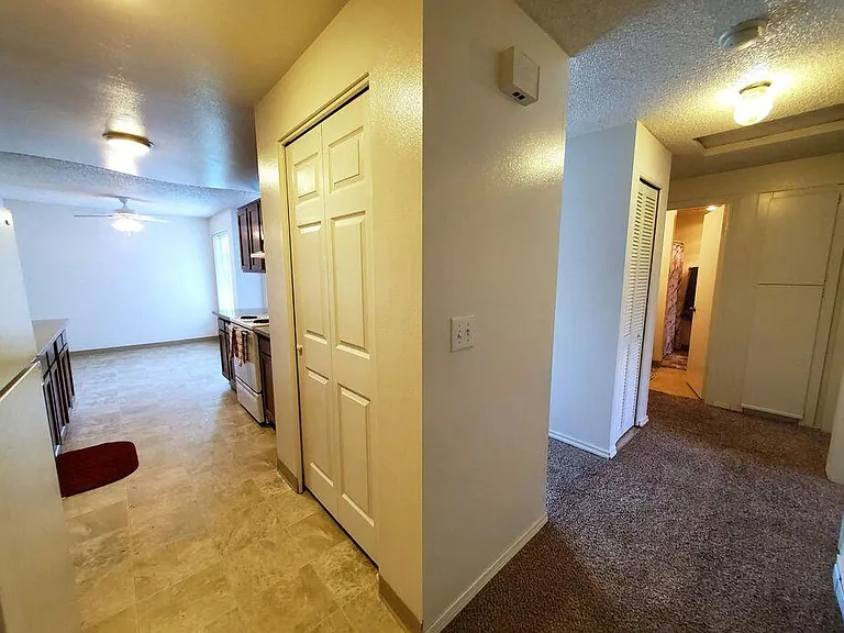 Meadow Ridge Apartments — Photo 3