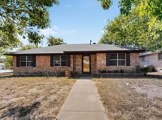 702 Rea Ave, Lancaster, TX 75146