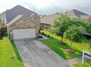 6870 Catalpa Bluff Ln, Dickinson, TX 77539