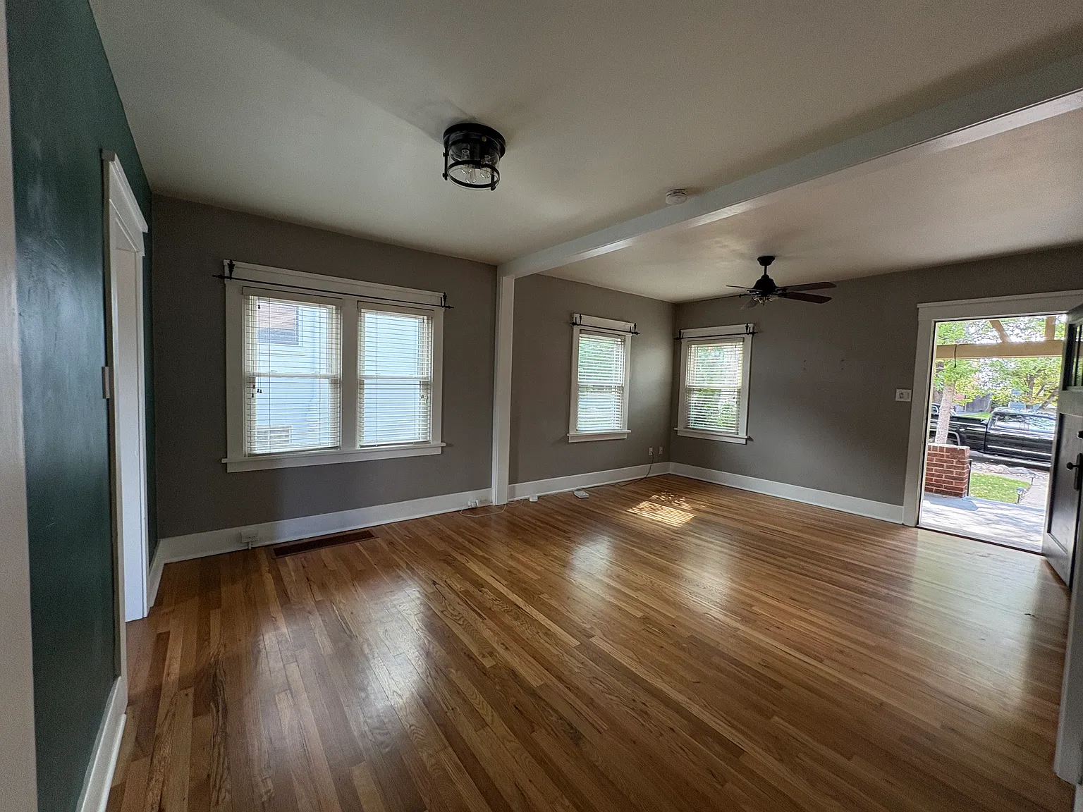 2 bed, 783 sqft, $2,900 — Photo 3